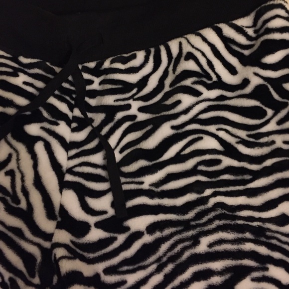 Lounge pants - Picture 3 of 3