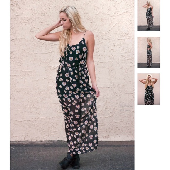 Daisy Chiffon Maxi Dress