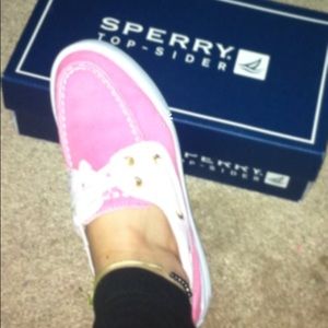 Pink Sperry Canvas Top Sider Boat shoes.
