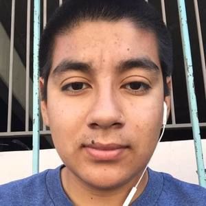 Meet your Posher, Alex