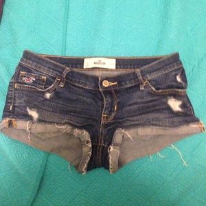 Hollister shorts!