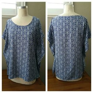 NY & Co Blue and White Greek Key Print Poncho Top
