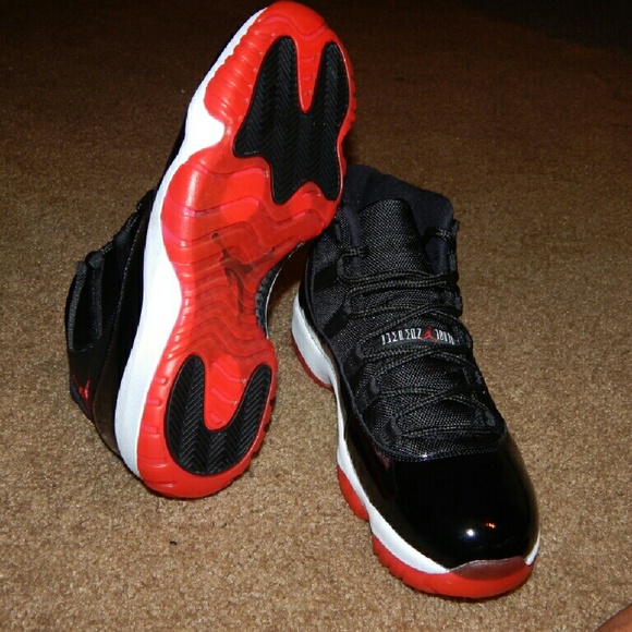 Jordan BRED 11's - Picture 2 of 4