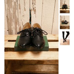 Tuxedo Cut Out Loafers
