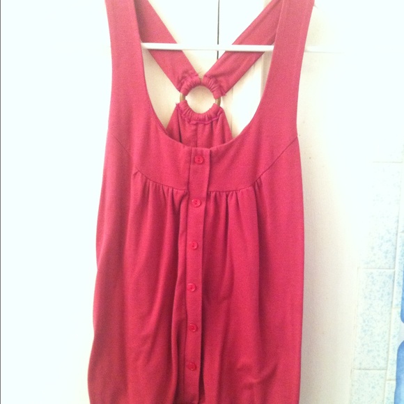 Hot pink tank top!