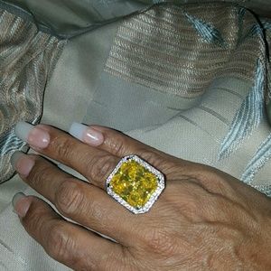 Beautiful Cocktail Ring