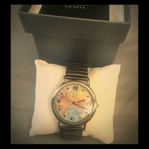 The Earth Watch🇺🇸🇬🇧