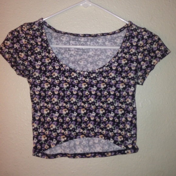 Floral Crop Top NWOT