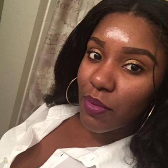 Meet your Posher, Tracey - Picture 1 of 1