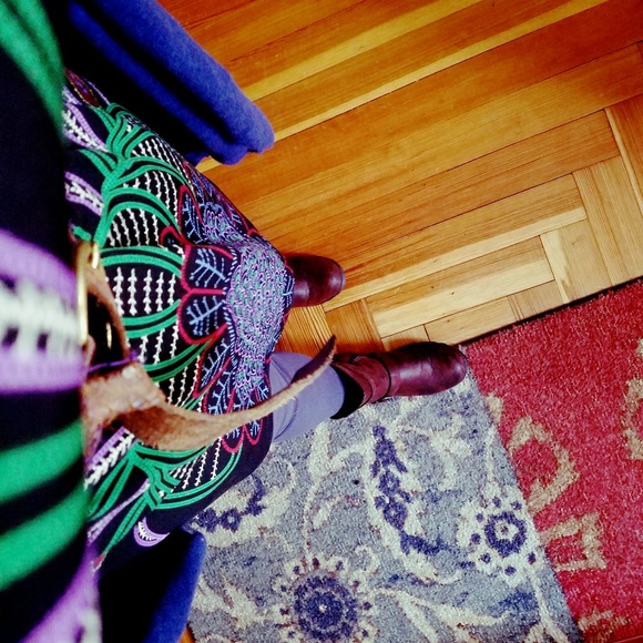 Meet your Posher, Jamie✌❤😊 - Picture 5 of 8