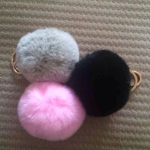 8cm rabbit fur pom keychain