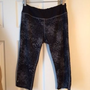 Under armor Capri pants