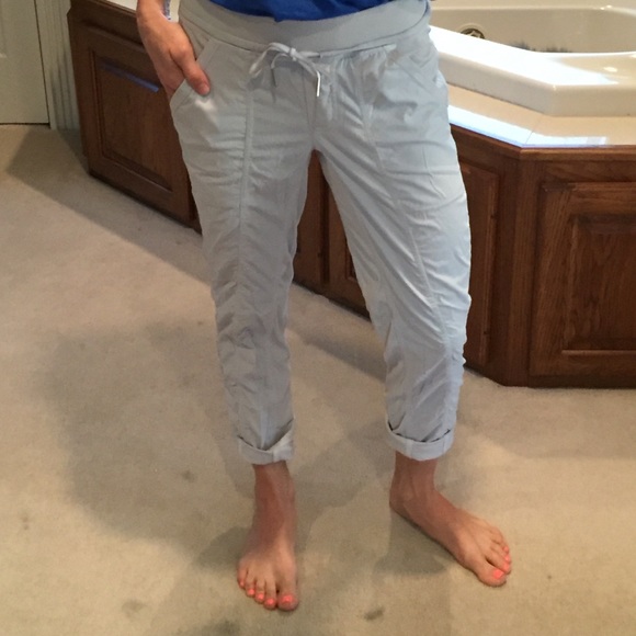 Lululemon pants