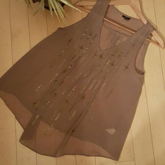 ***TOP WITH BEADING & CHAINS*** - Picture 2 of 3