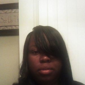 Meet your Posher, Deedee