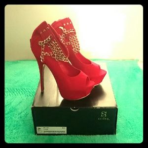 Scene by * Rylee Heels