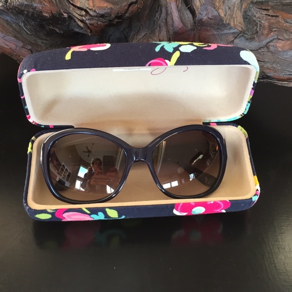 Vera Bradley sunglasses
