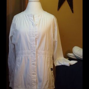 Women's UA ButterSoft Scrub Jacket