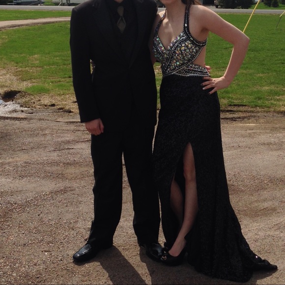 Gorgeous Black/silver sequined Prom dress