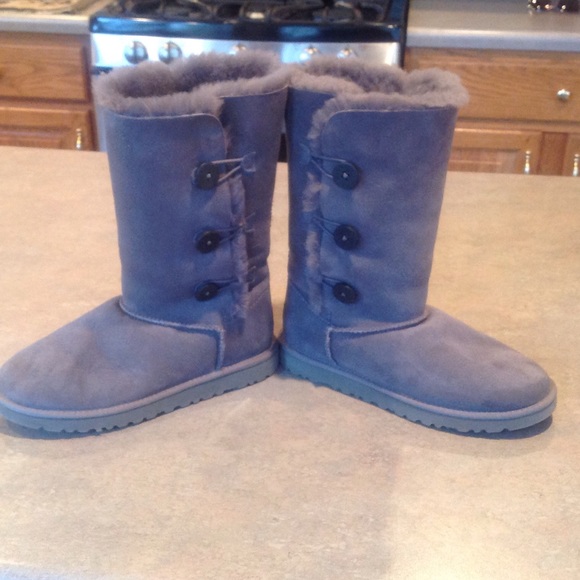 Ugg Bailey Button Tall