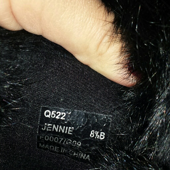 **sold** - Picture 2 of 4