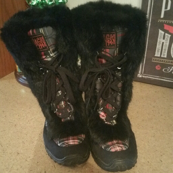 **sold** - Picture 3 of 4