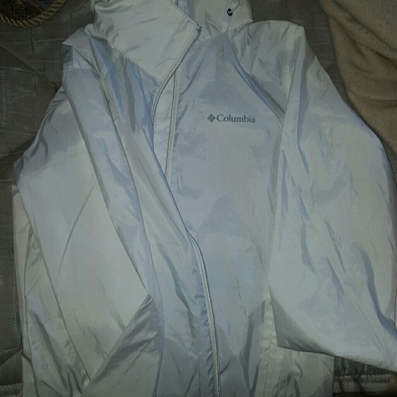 White Columbia Windbreaker