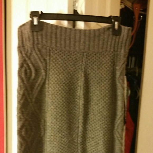 Knit Skirt