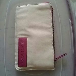 Birchbox. easy hold Canvass Purse
