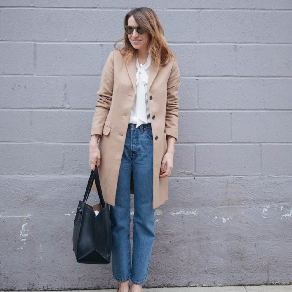 Meet your Posher, Caitlin