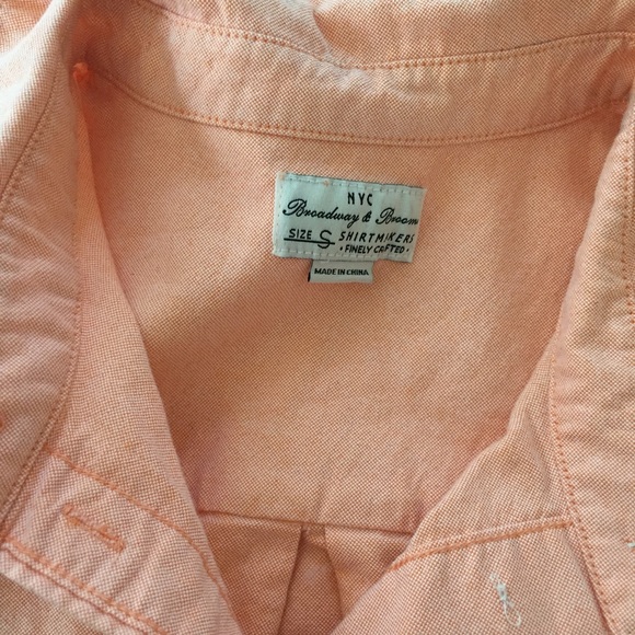 Broadway & Broome Button Down - Picture 3 of 3