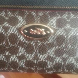 Meet your Posher, Seidat