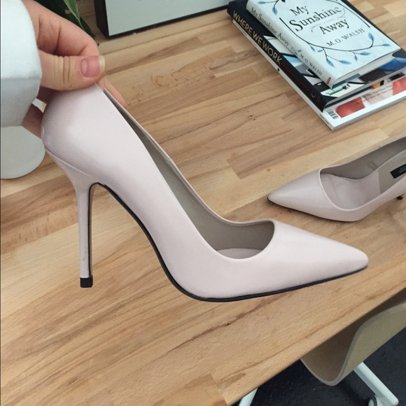 Zara Basic High Hills. - image 3