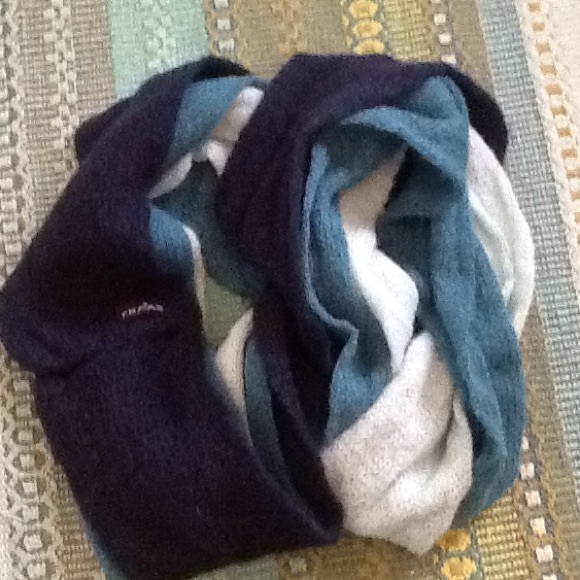 FRAAS infinity scarf navy aqua turquoise