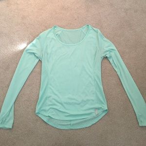 Under armour long sleeve shirt.