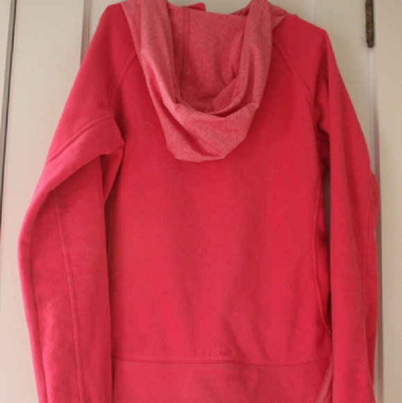 Athletic jacket - Picture 2 of 3