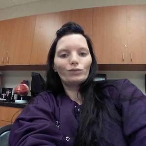 Meet your Posher, Cynthia lynn