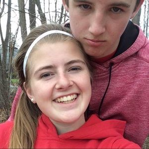 Meet your Posher, Aislynn