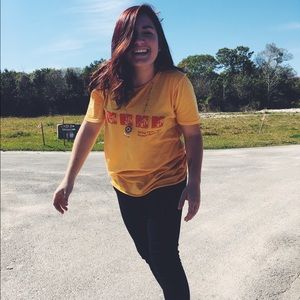 Meet your Posher, Danielle