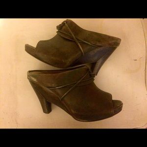 Schuler & Sons heals from Anthropologie