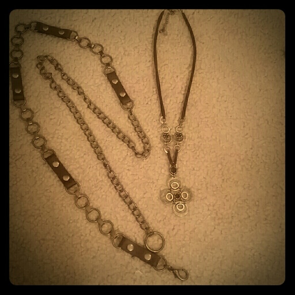 Brown set, necklace and chain belt