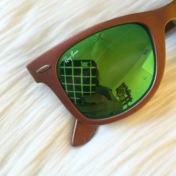 New Ray-Ban Cosmo Collection Wayfarer Sunglasses! - Picture 2 of 4