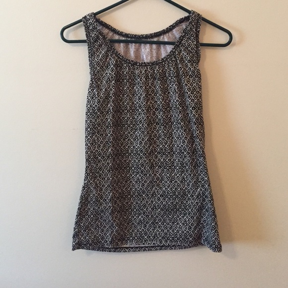 Black and white, Merona tank