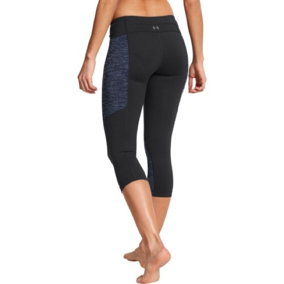 Under Armour | Fitted capris