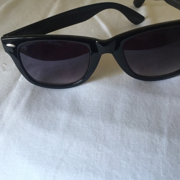 black squares sunglasses