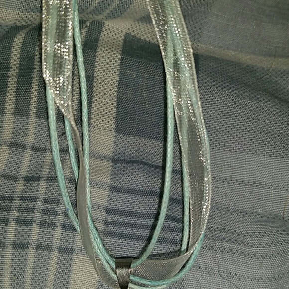 Blown glass necklace - Picture 2 of 2