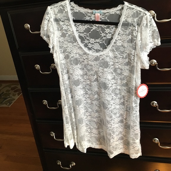 Lace top