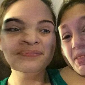 Meet your Posher, Hailey