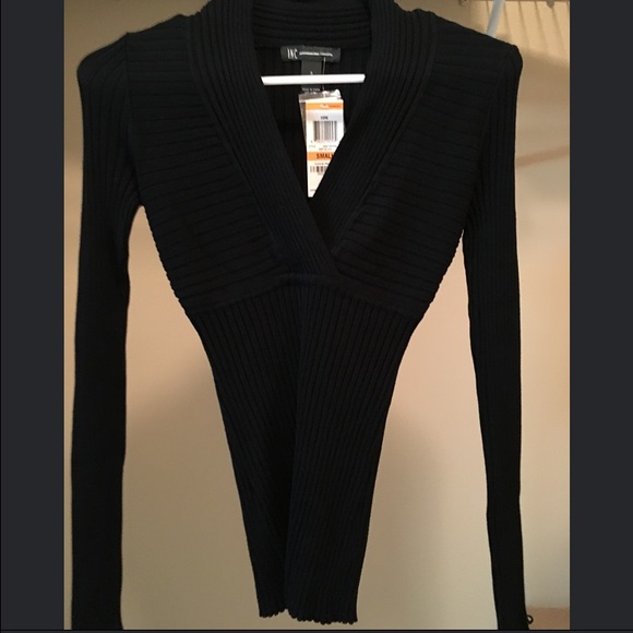 Black sweater, new with tags!!