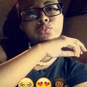 Meet your Posher, Sherell